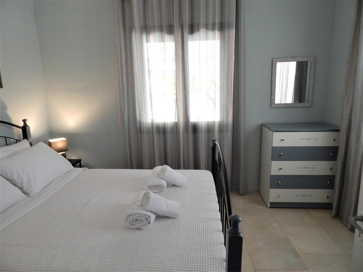 Ninemia Country House Vromonérion Buitenkant foto
